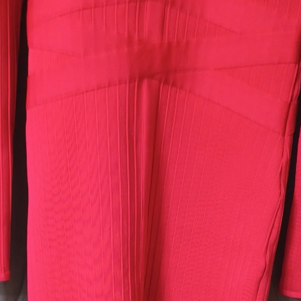 VENUS Vibrant Pink Long Sleeve Dress - Picture 9 of 16